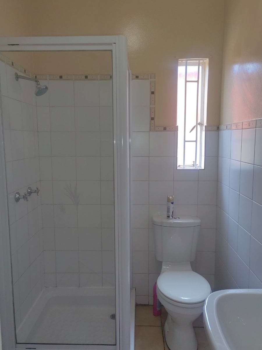  Bedroom Property for Sale in Carters Glen Northern Cape